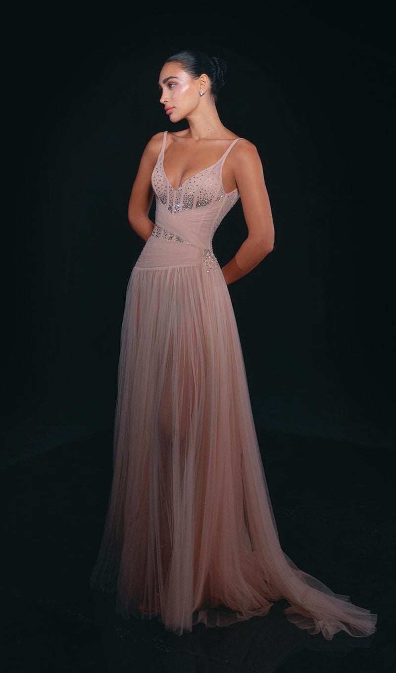 DRESS 8 - $2,600